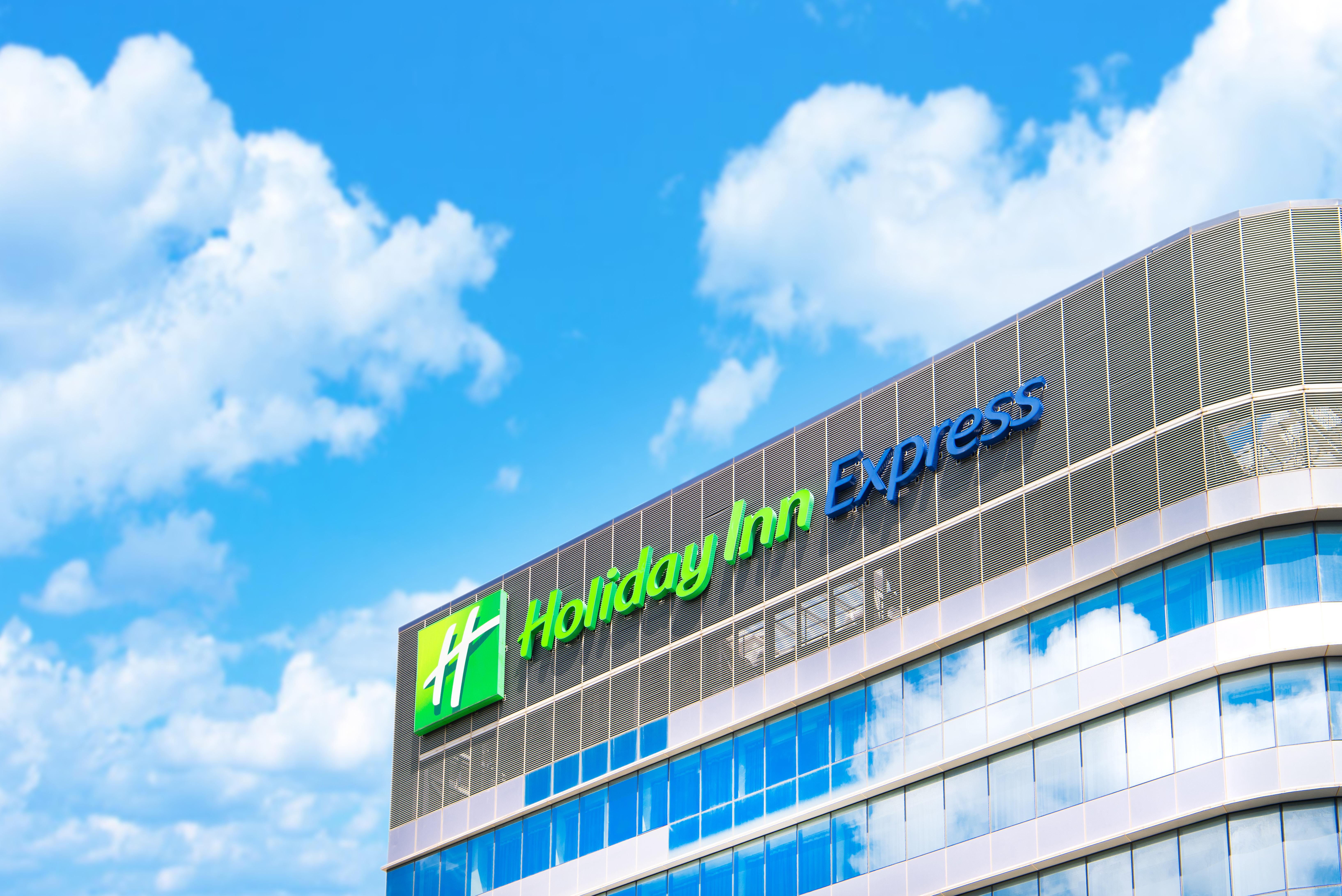 Holiday Inn Express Macau City Centre By Ihg Экстерьер фото